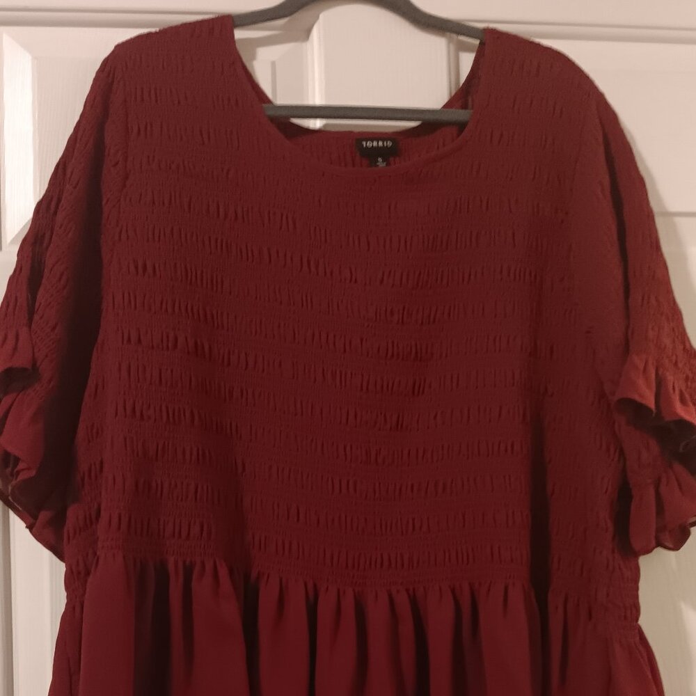 Size 5 Burgandy Torrid Style Dress Blouse
